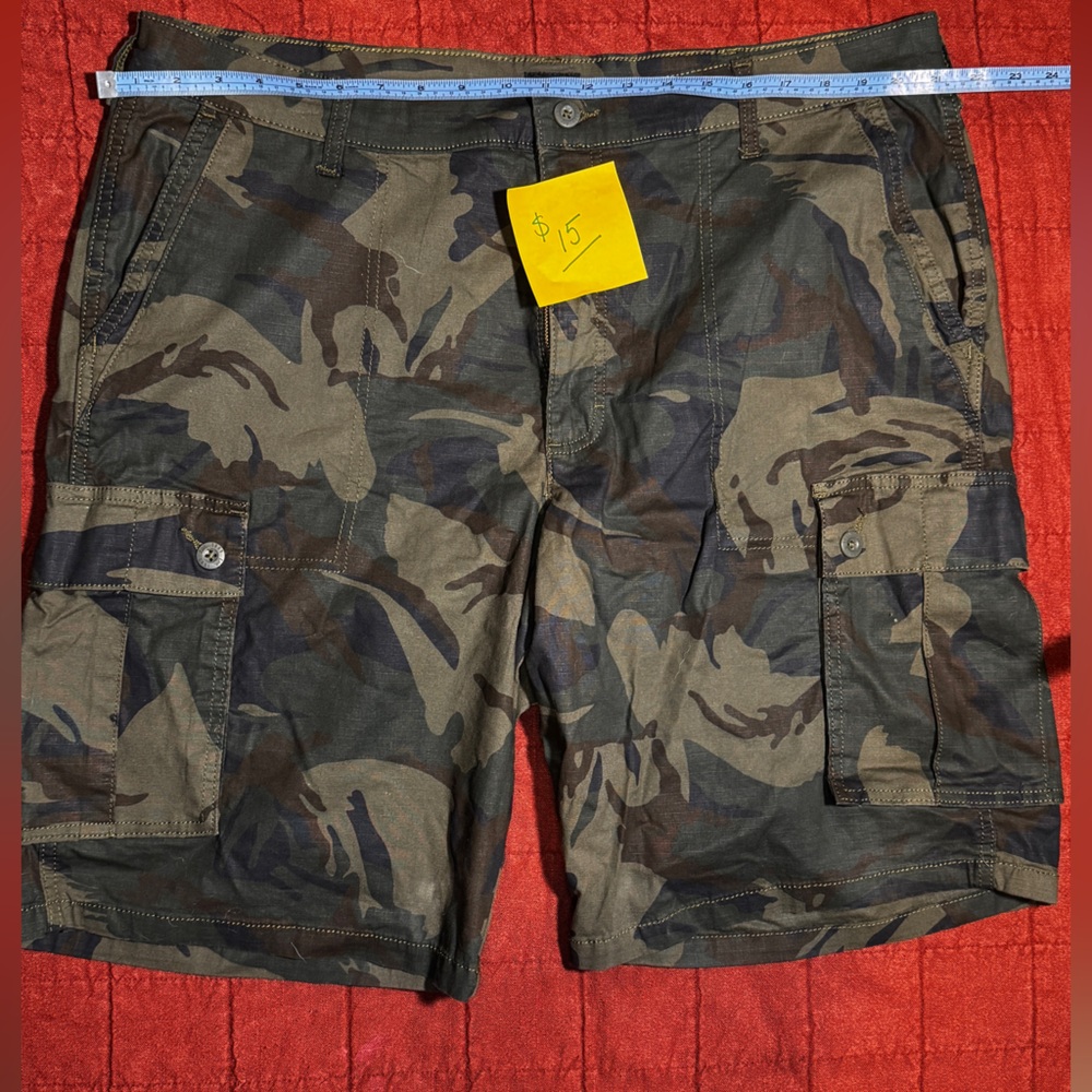Lee Men's Cargo Shorts - Brown and Green Camo